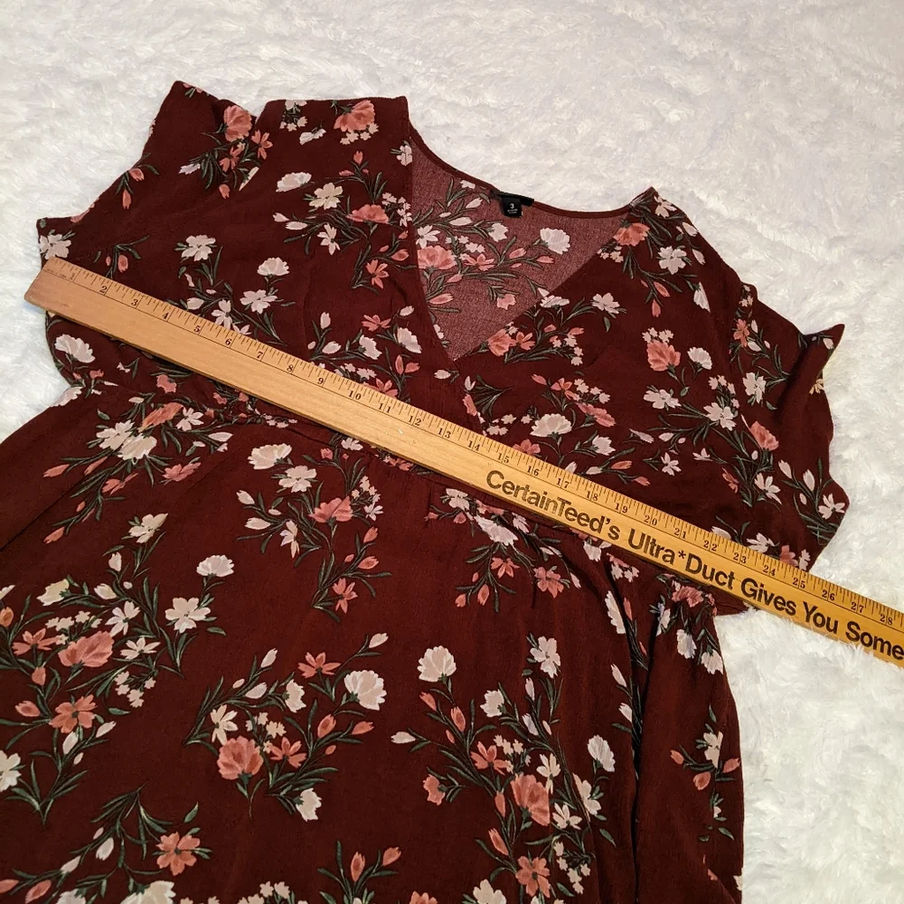 Torrid floral blouse - Picture 2 of 13